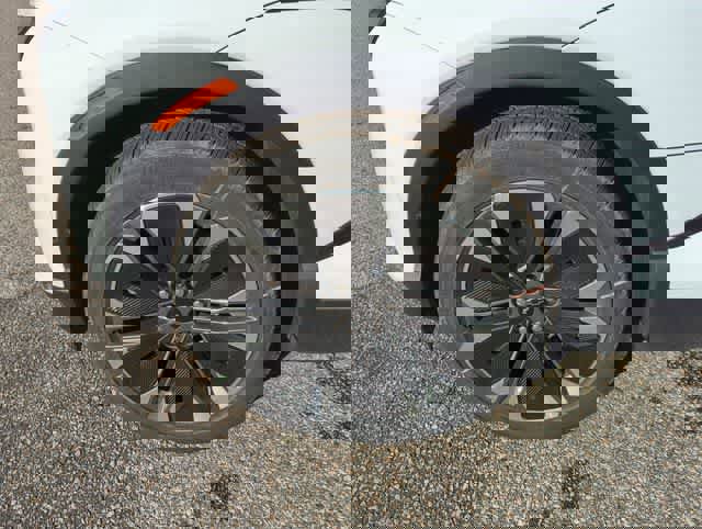 New 2025 Chevrolet Blazer EV LT w/ Super Cruise Package image 32