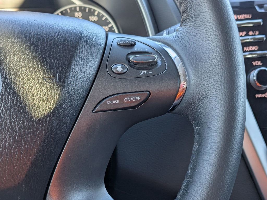 Used 2019 Nissan Murano SL image 16