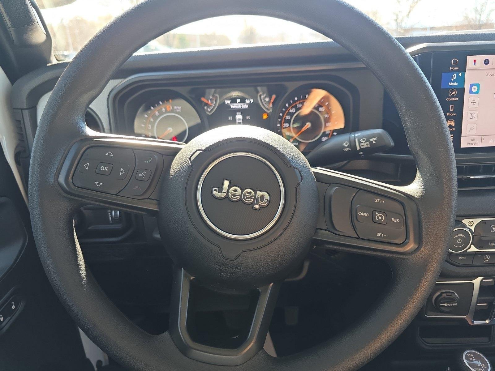 New 2026 Jeep Gladiator Sport AWD/4WD image 22
