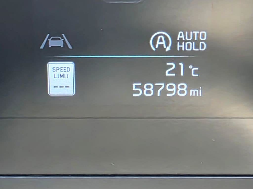 Used 2023 Kia Sportage LX AWD/4WD image 21