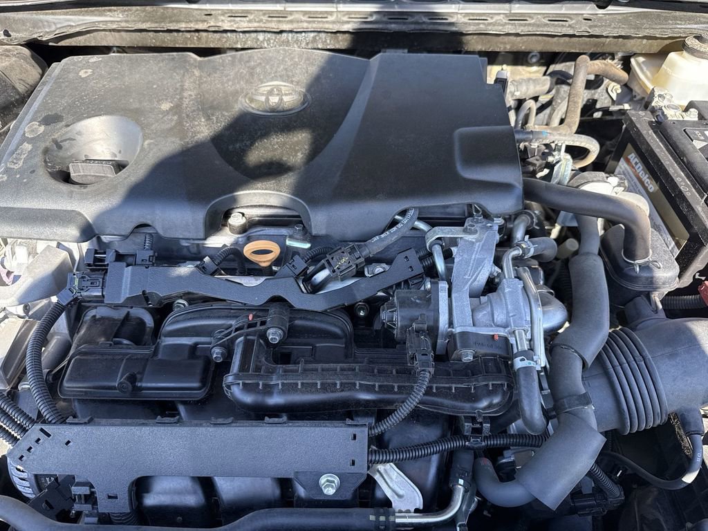 Used 2020 Toyota Camry SE image 37