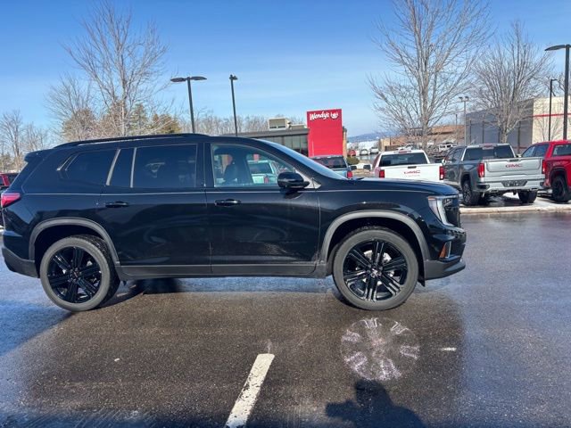 Used 2025 GMC Acadia Elevation w/ Elevation Premium Package image 4