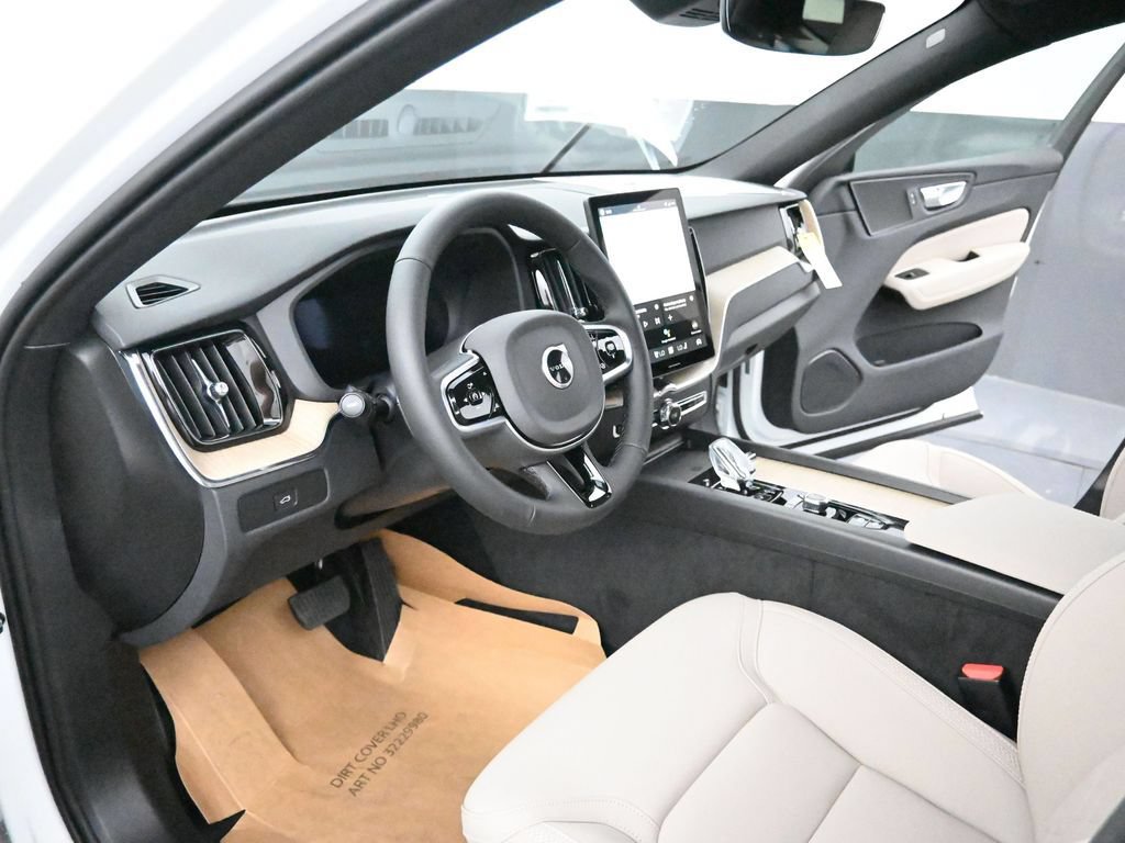 New 2026 Volvo XC60 B5 Core w/ Climate Package AWD/4WD image 14