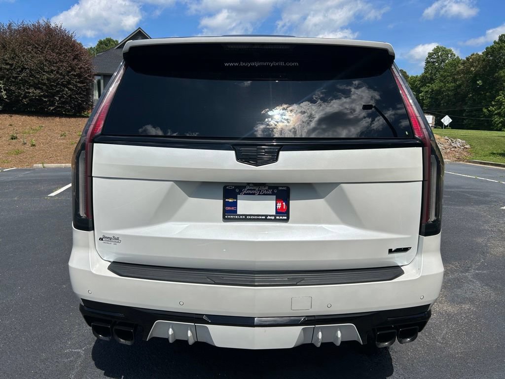 Used 2023 Cadillac Escalade V w/ LPO, ONYX Package AWD/4WD image 26