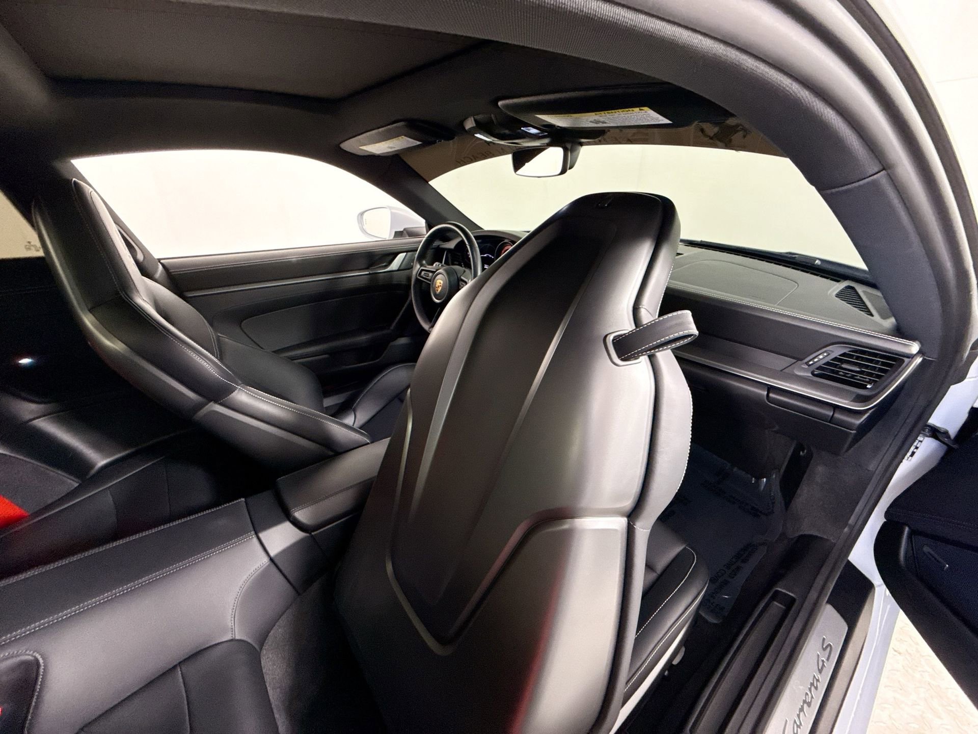 Used 2024 Porsche 911 Carrera 4S image 24