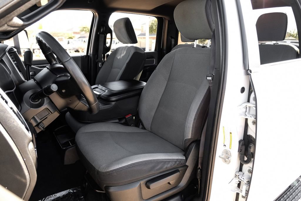 Used 2021 RAM 2500 Big Horn image 31