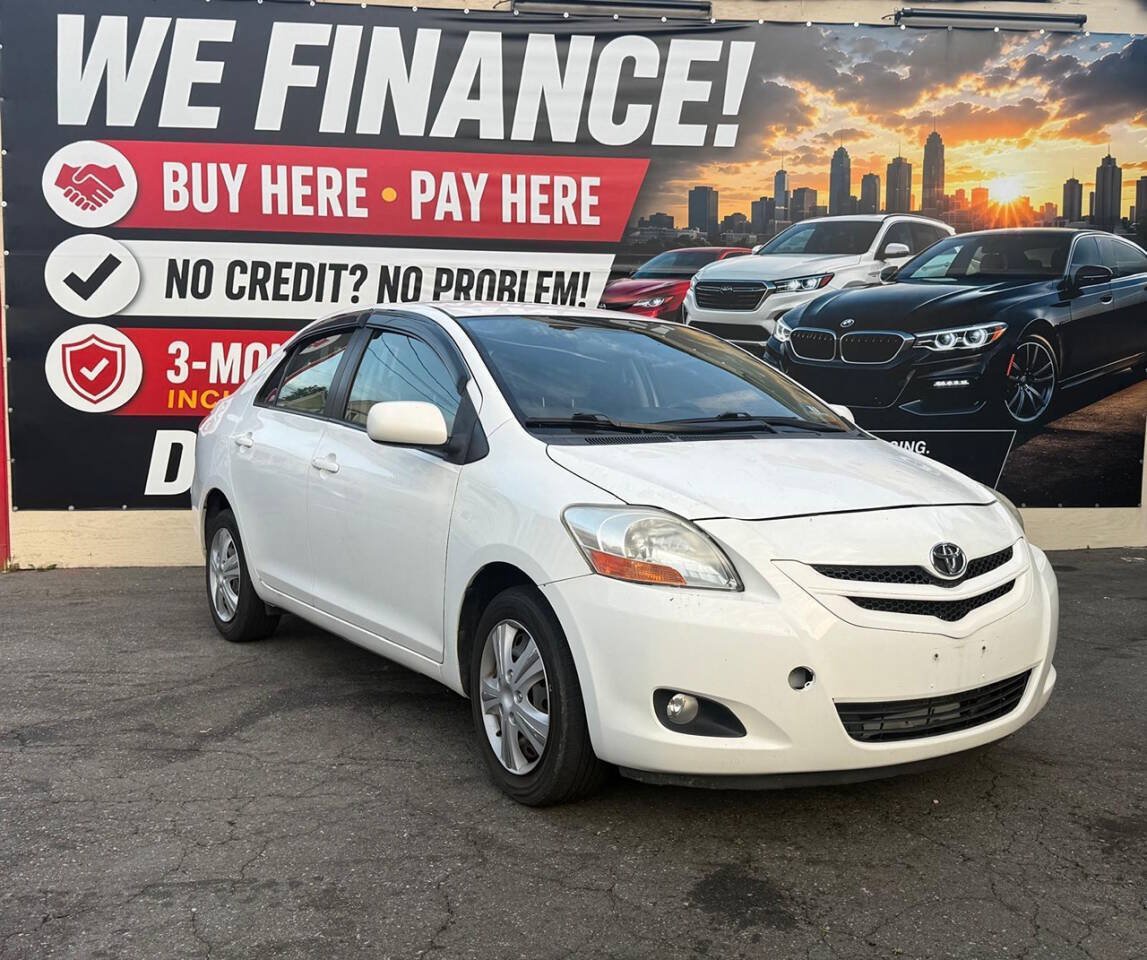Used 2008 Toyota Yaris Sedan w/ Convenience Pkg FWD image 1