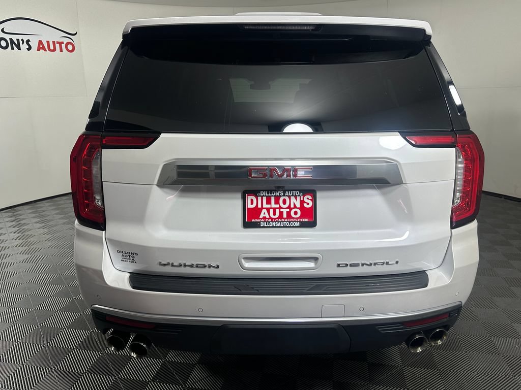 Used 2024 GMC Yukon XL Denali AWD/4WD image 5