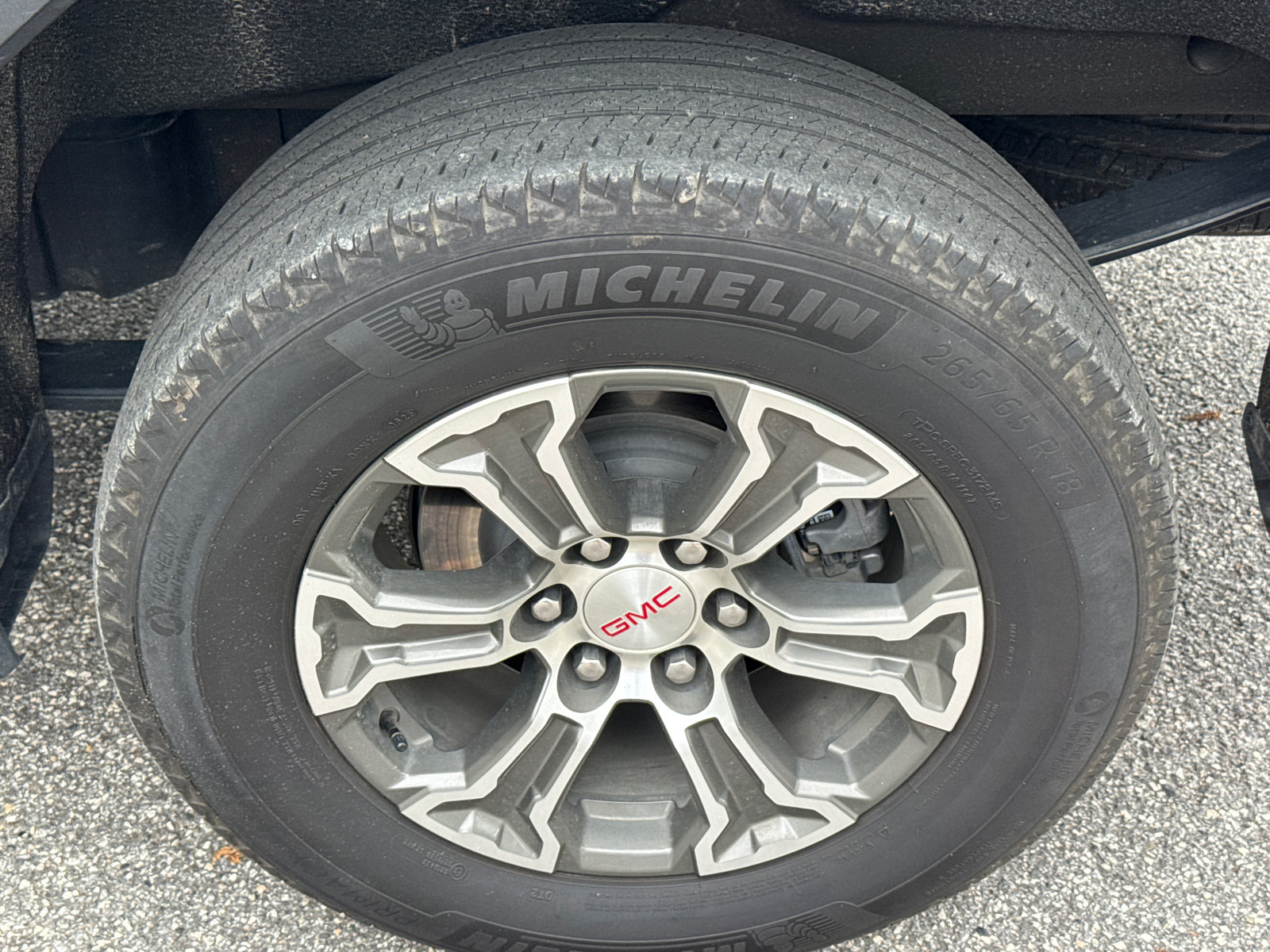 Used 2025 GMC Sierra 1500 SLT AWD/4WD image 20