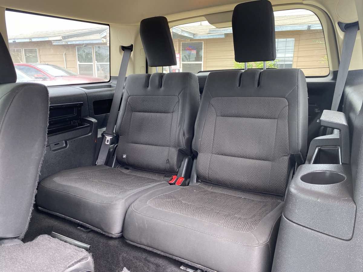 Used 2014 Ford Flex SEL FWD image 15