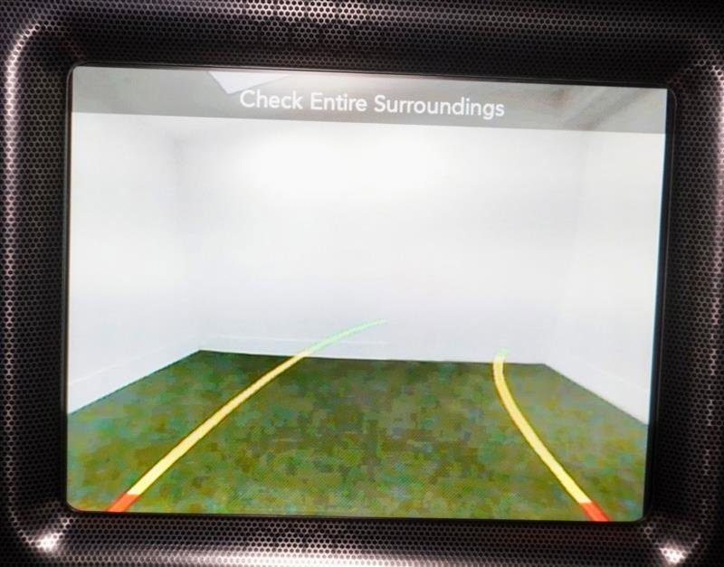 Used 2015 Dodge Challenger SXT Plus w/ Premium Sound Group image 15