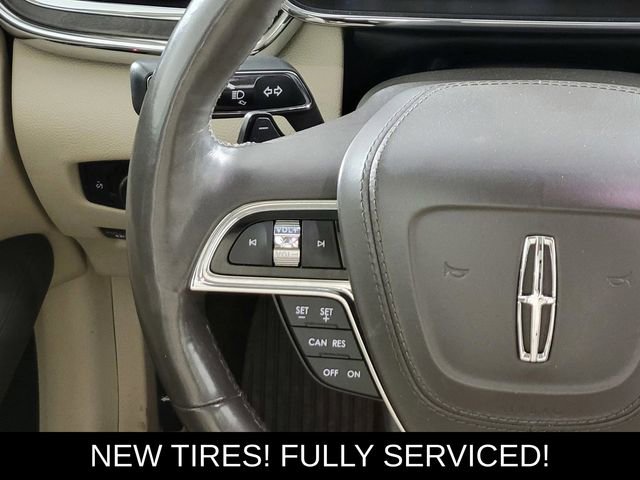 Used 2017 Lincoln Continental Select w/ Climate Package image 27