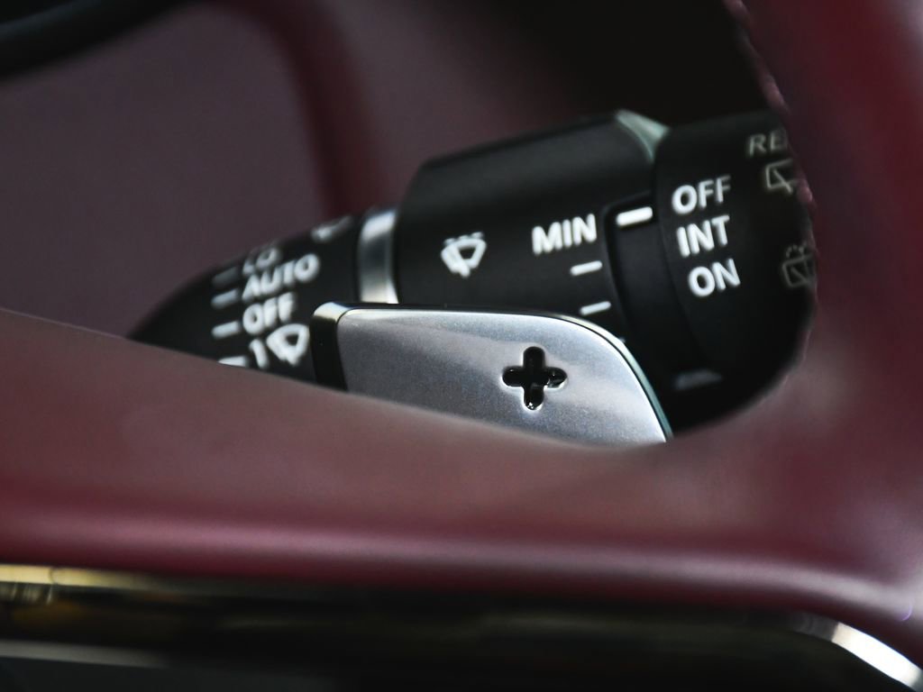 Used 2025 Land Rover Range Rover Sport Autobiography image 44