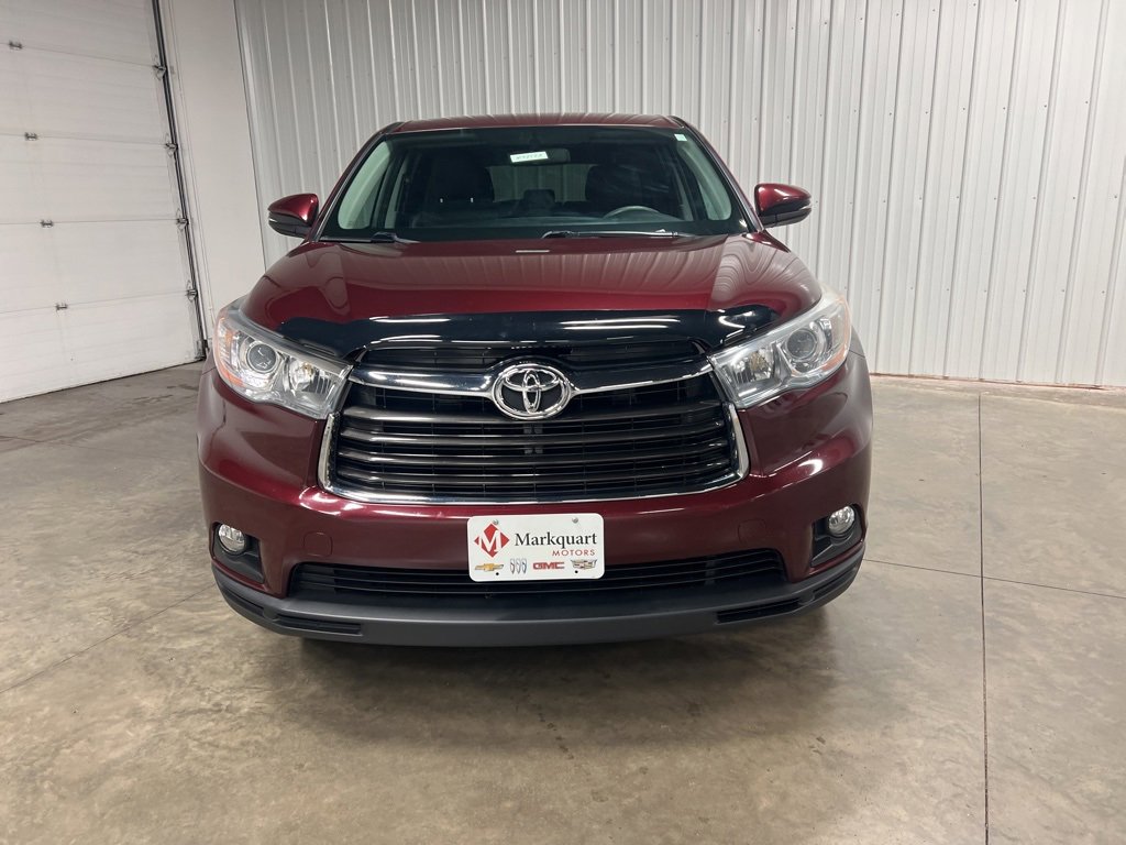Used 2016 Toyota Highlander LE image 3