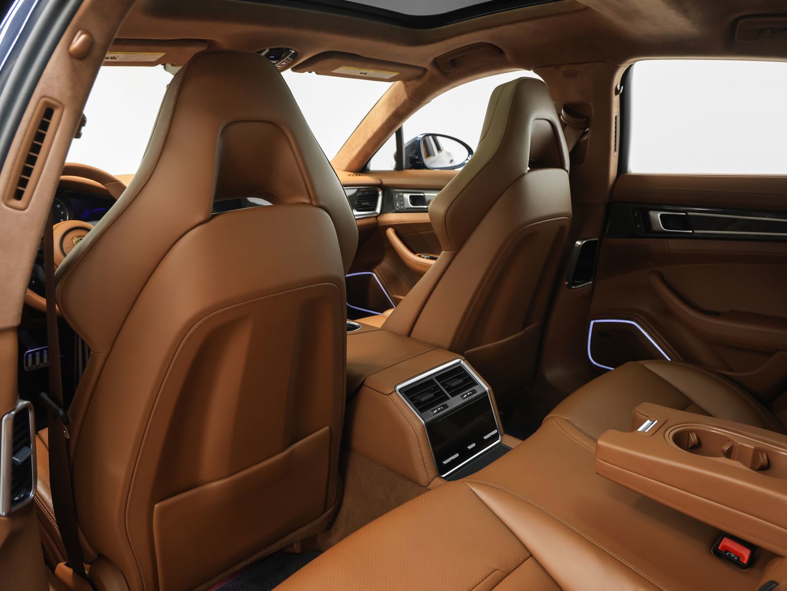 Used 2023 Porsche Panamera GTS image 60