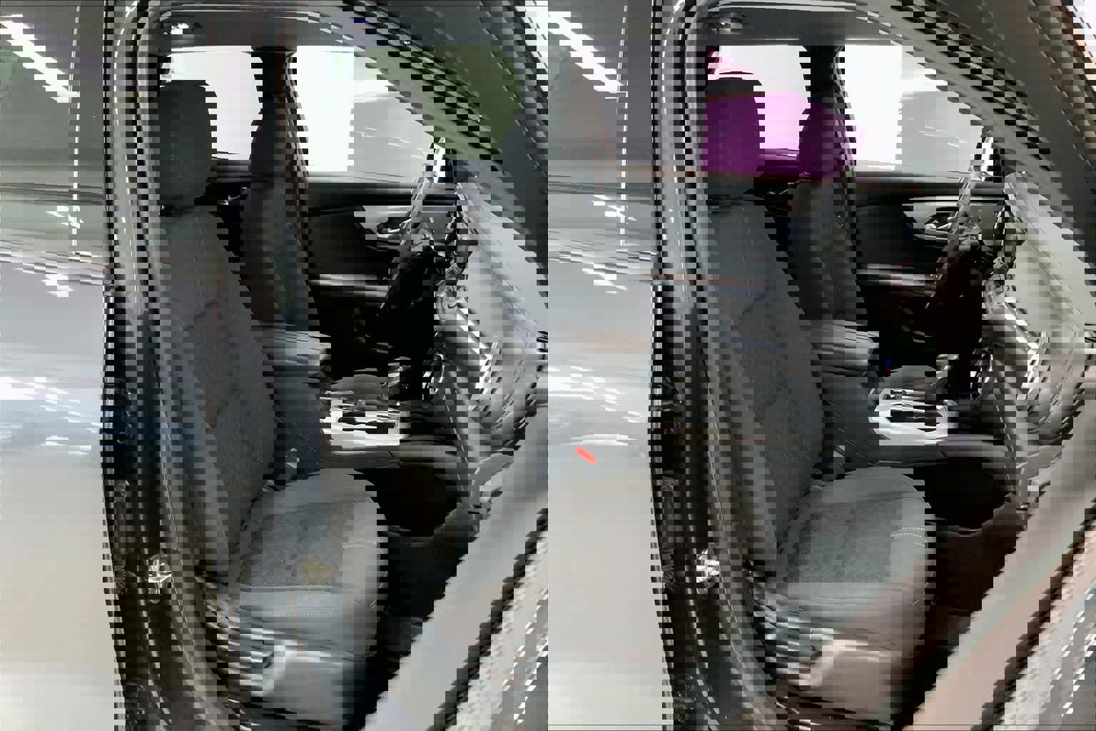 Used 2022 Chevrolet Blazer LT image 12