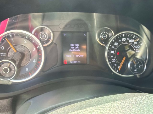 Used 2022 RAM 3500 Tradesman w/ Chrome Appearance Group AWD/4WD image 22