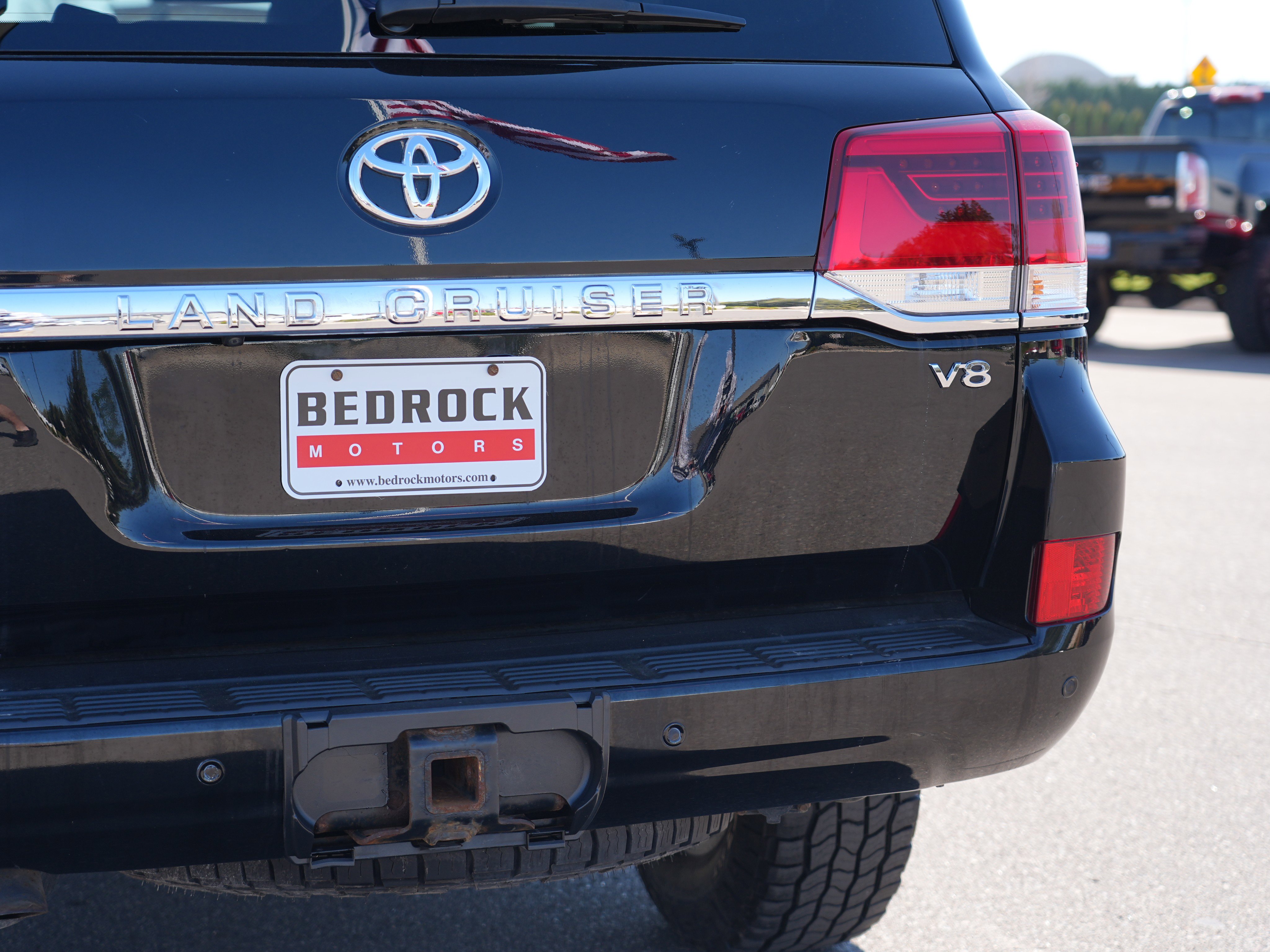 Used 2016 Toyota Land Cruiser AWD/4WD image 10