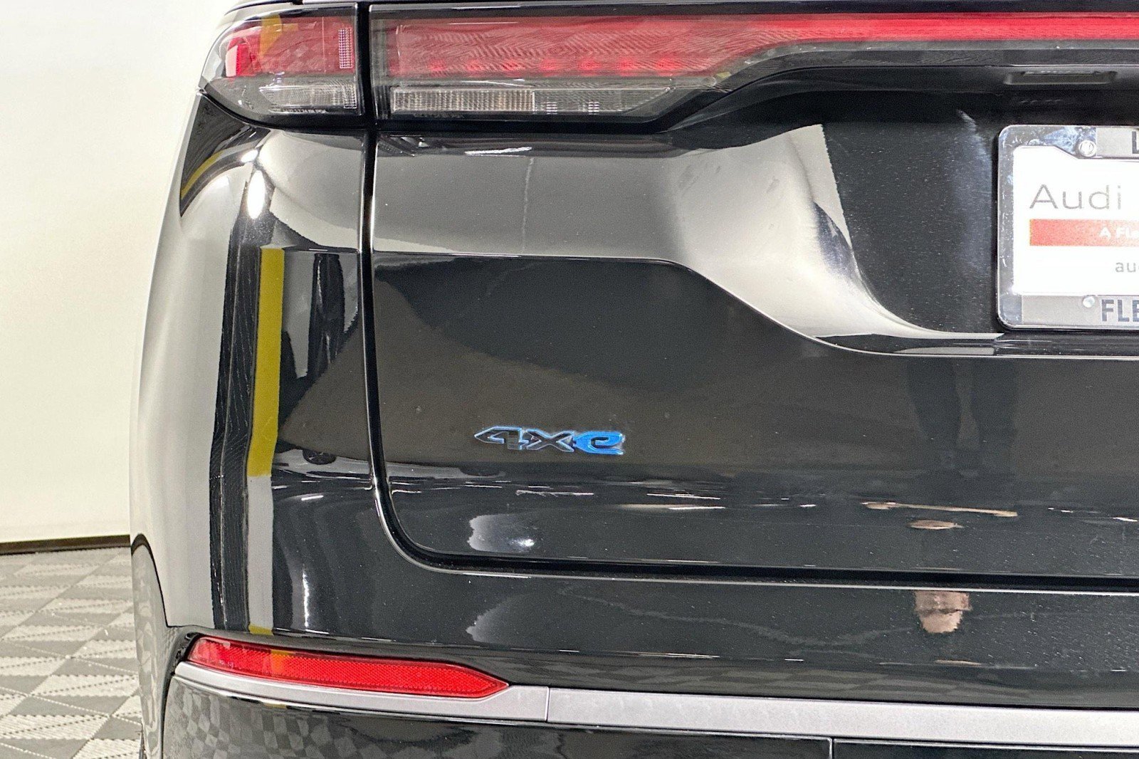 Used 2024 Jeep Wagoneer Launch Edition image 17