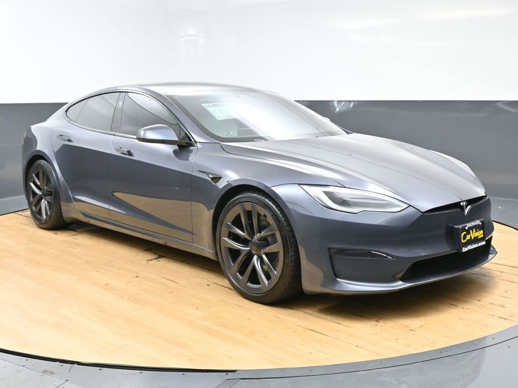 Used 2022 Tesla Model S image 2