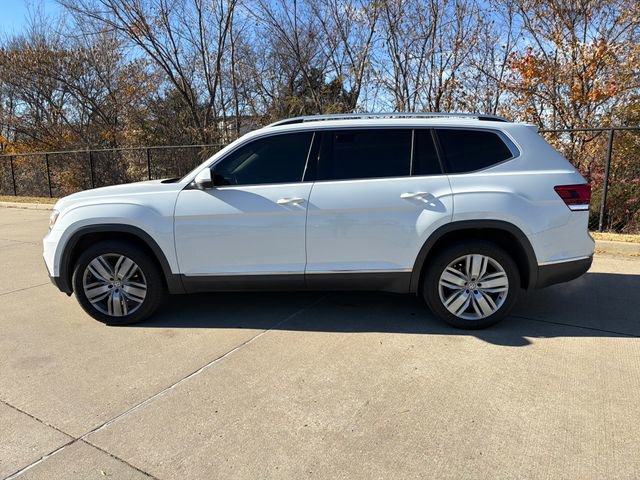 Used 2019 Volkswagen Atlas SEL Premium image 2