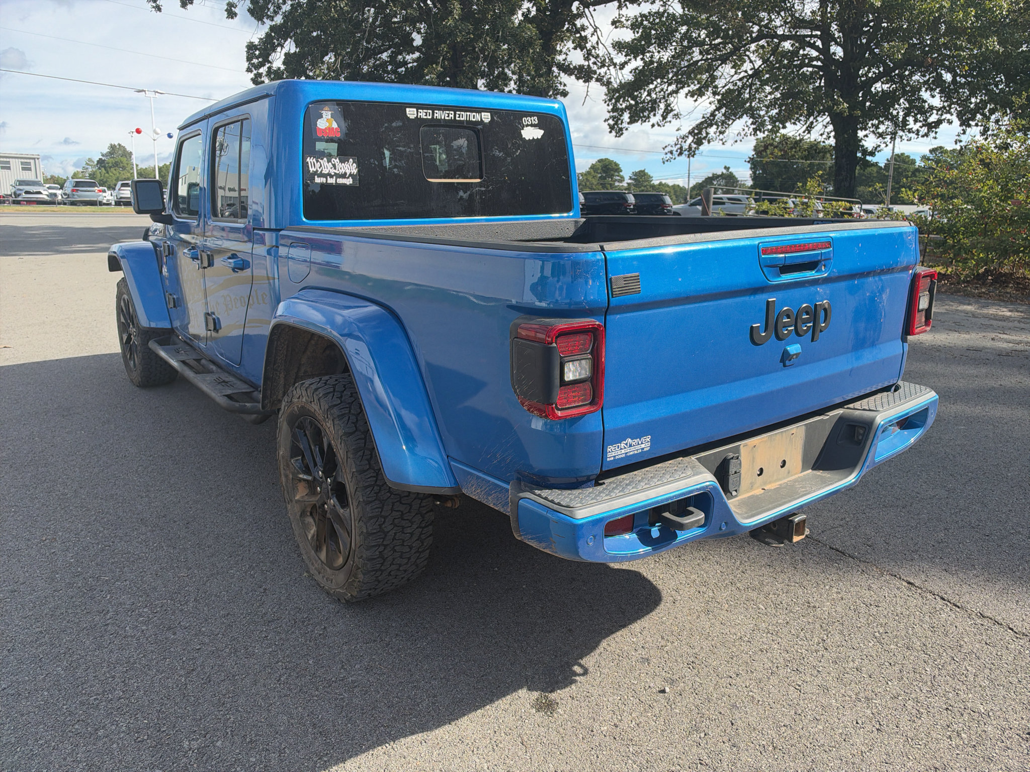 Used 2022 Jeep Gladiator Overland AWD/4WD image 4