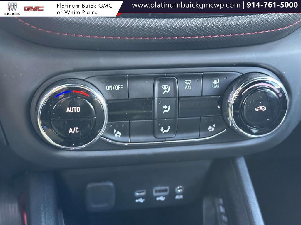 Used 2023 Chevrolet TrailBlazer RS w/ Convenience Package image 25