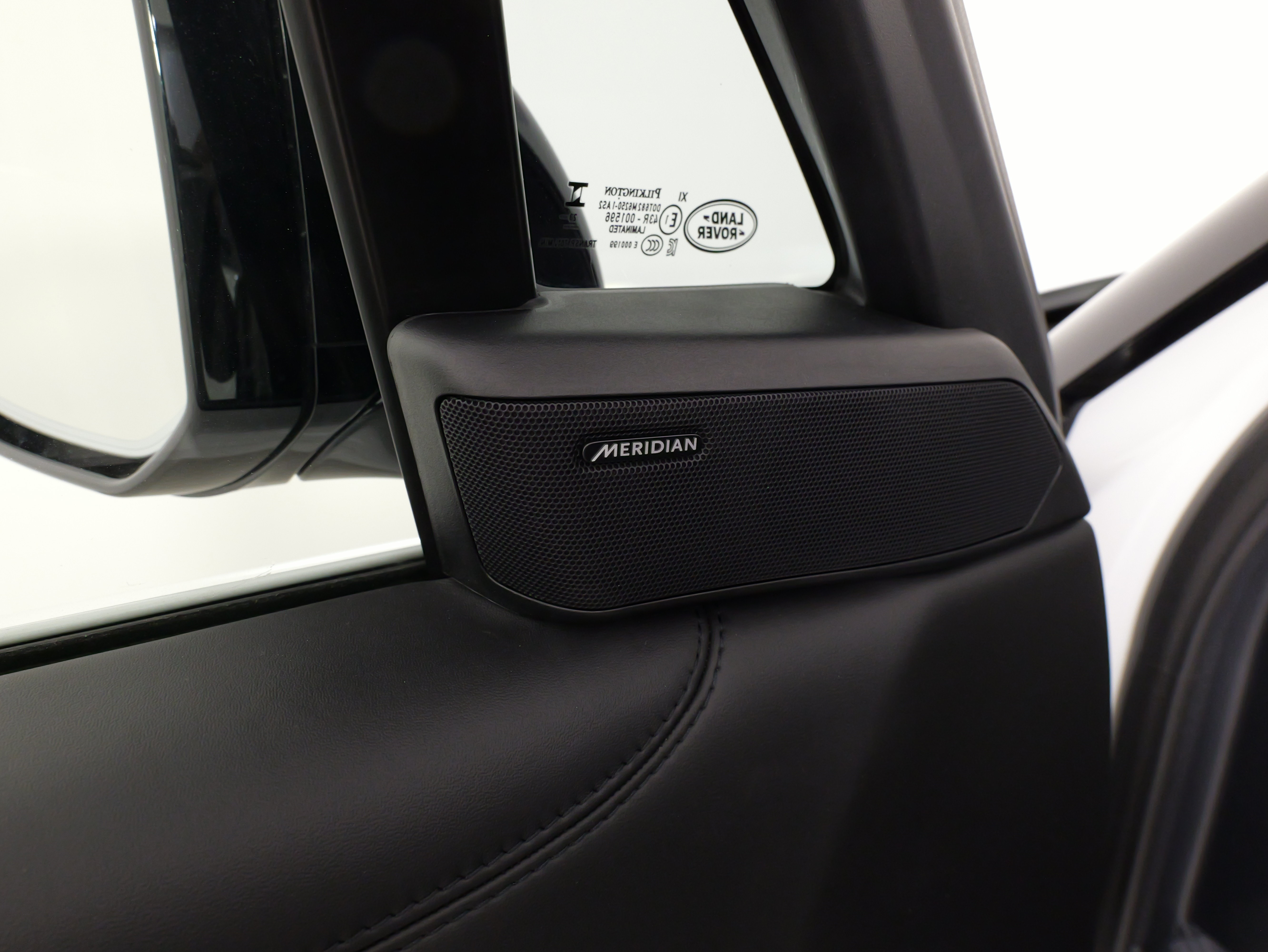 Used 2024 Land Rover Range Rover SE AWD/4WD image 29