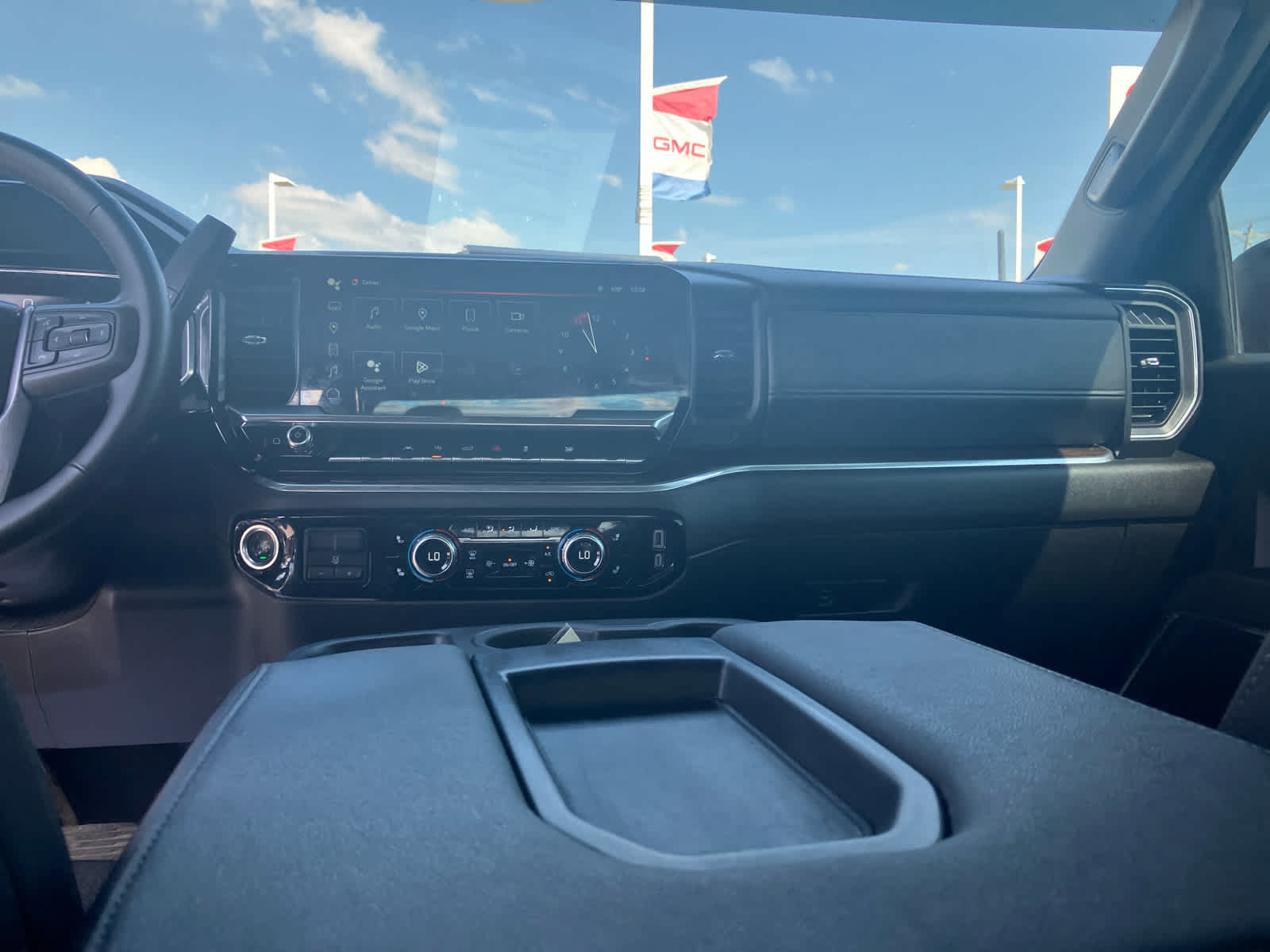 Used 2025 GMC Sierra 1500 Elevation AWD/4WD image 30