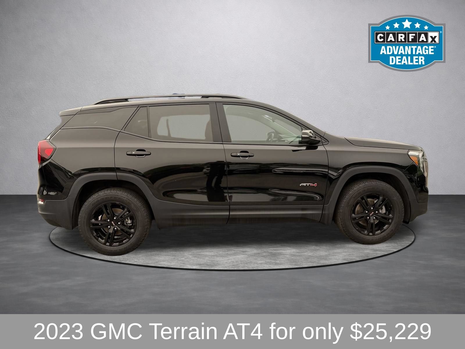 Used 2023 GMC Terrain AT4 w/ Tech Package AWD/4WD image 2