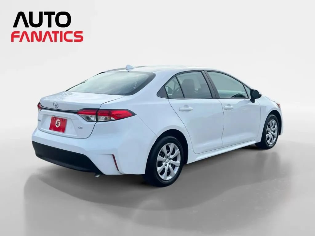 Used 2026 Toyota Corolla LE FWD image 6