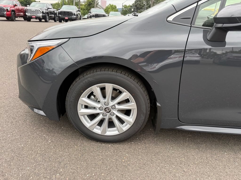 New 2026 Toyota Corolla XLE FWD image 10