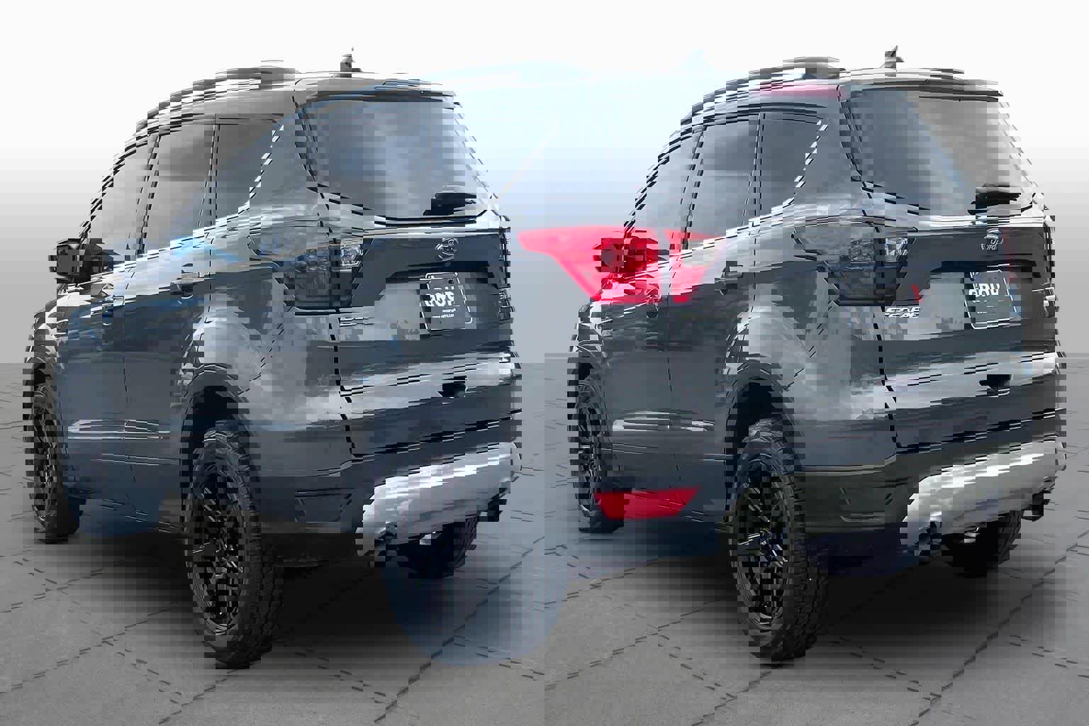 Used 2019 Ford Escape SEL image 12