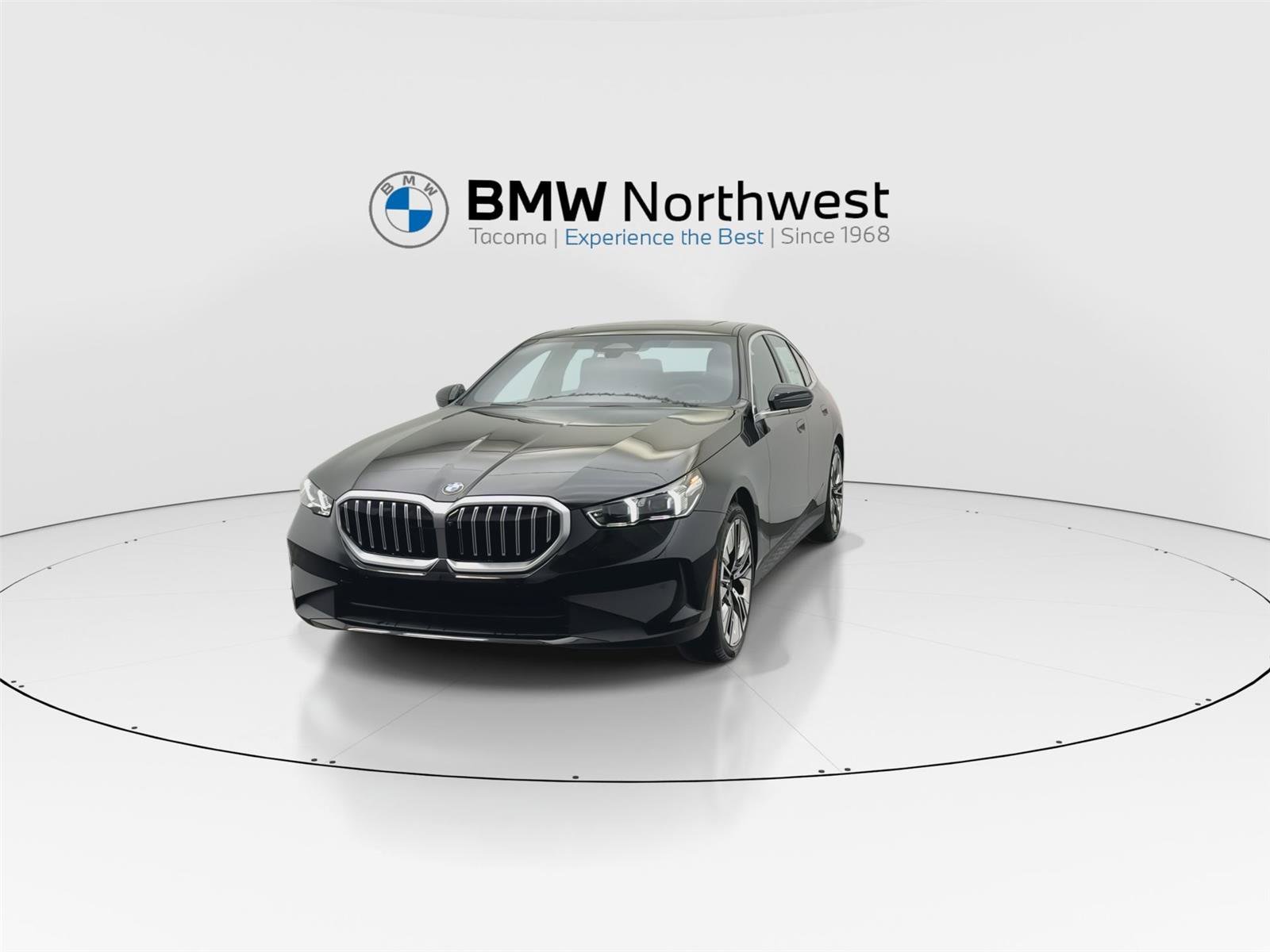 New 2026 BMW 530i xDrive w/ Premium Package image 8