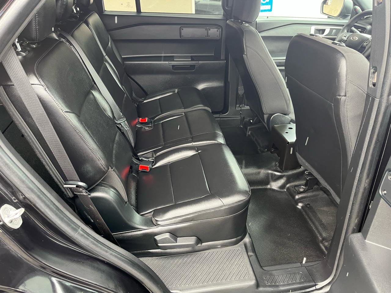 Used 2022 Ford Explorer 4WD Police Interceptor image 28