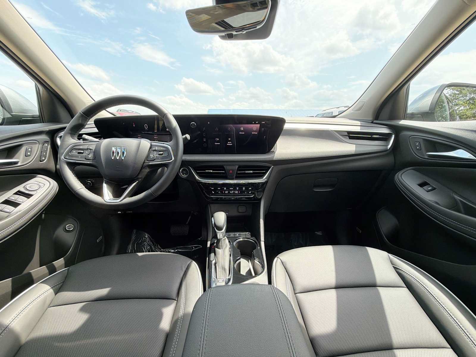 Used 2026 Buick Encore GX Avenir w/ Avenir Technology Package AWD/4WD image 12