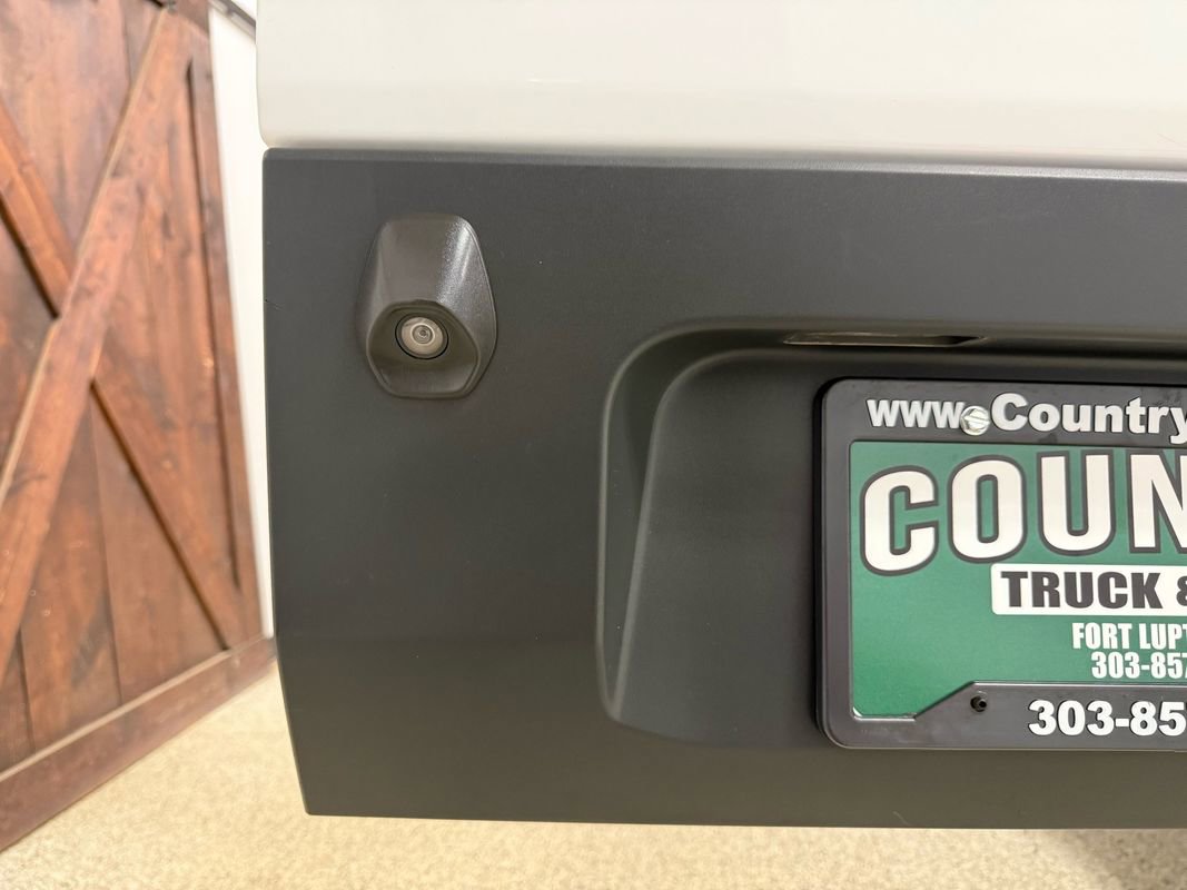 Used 2016 Ford Transit 250 130 Low Roof image 11