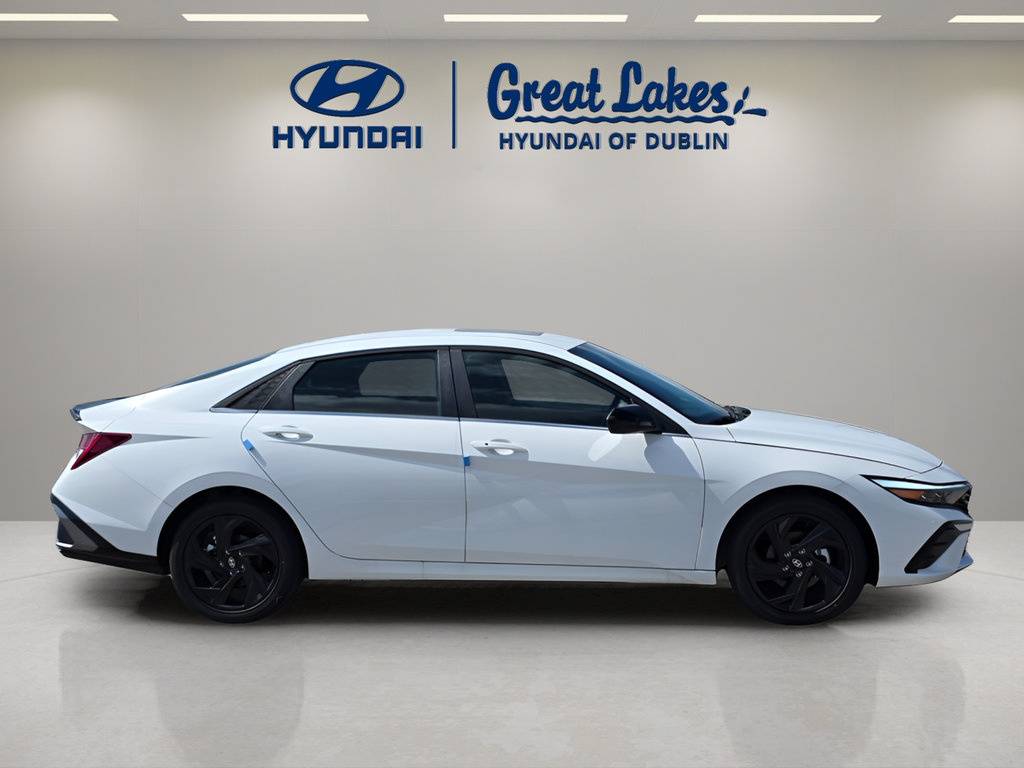 New 2026 Hyundai Elantra SEL Sport Premium FWD image 6