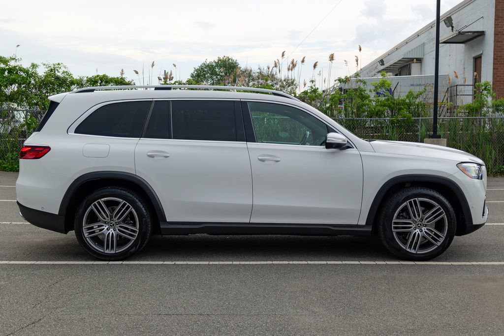 Used 2024 Mercedes-Benz GLS 450 4MATIC image 8