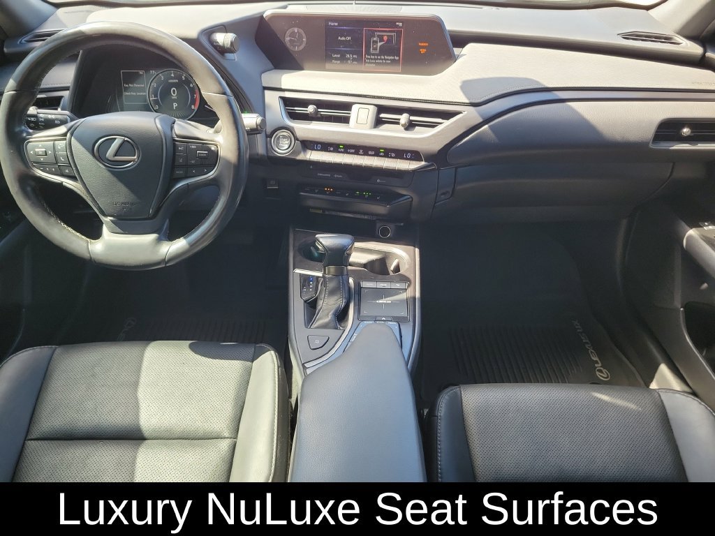 Used 2022 Lexus UX 200 w/ Premium Package FWD image 10