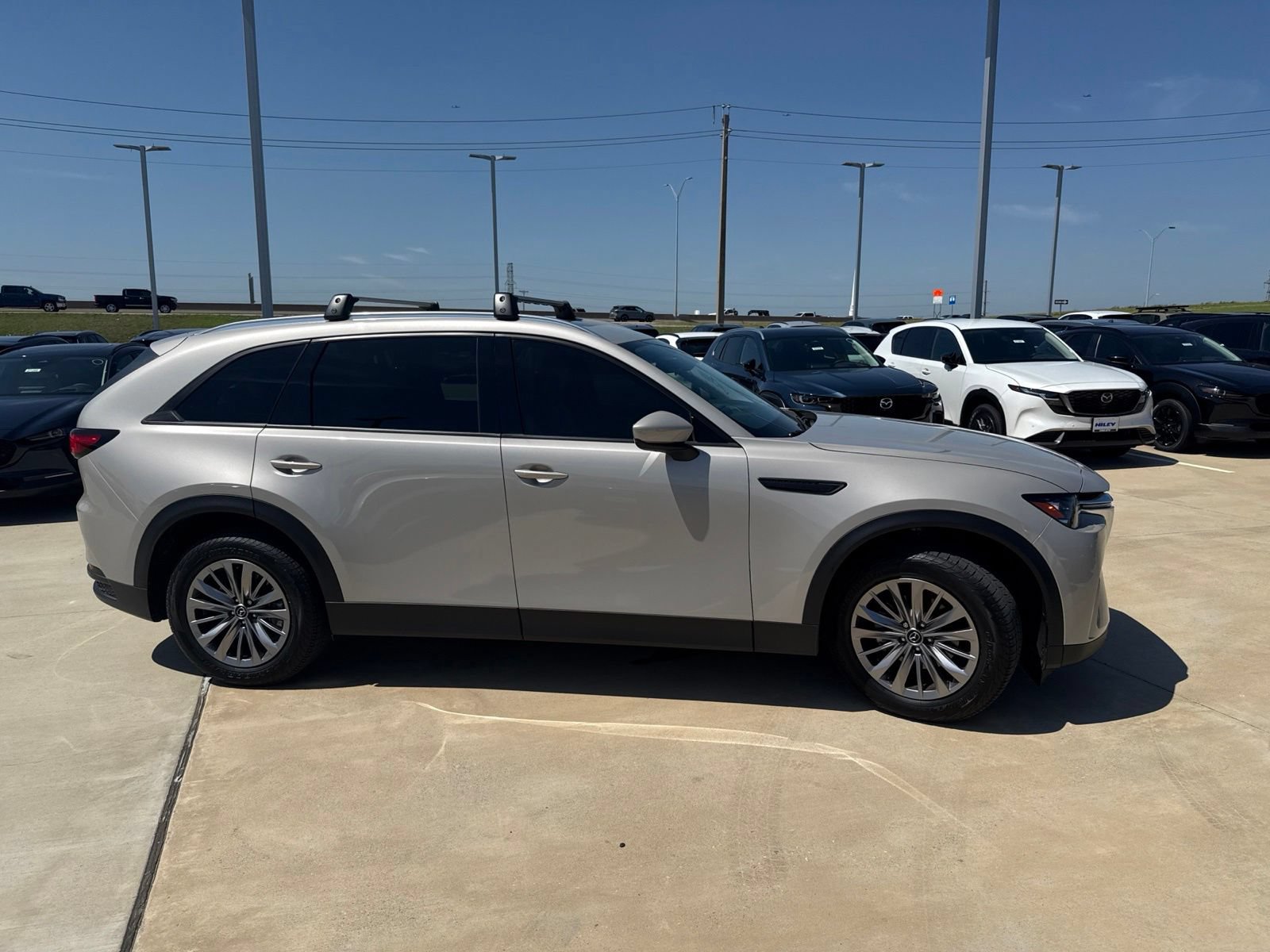 Used 2024 MAZDA CX-90 3.3 Turbo w/ Preferred Package AWD/4WD image 6