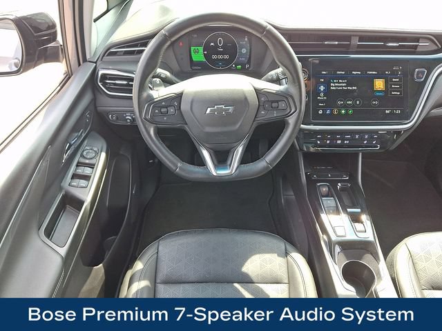 Used 2023 Chevrolet Bolt LT w/ Infotainment Package FWD image 3