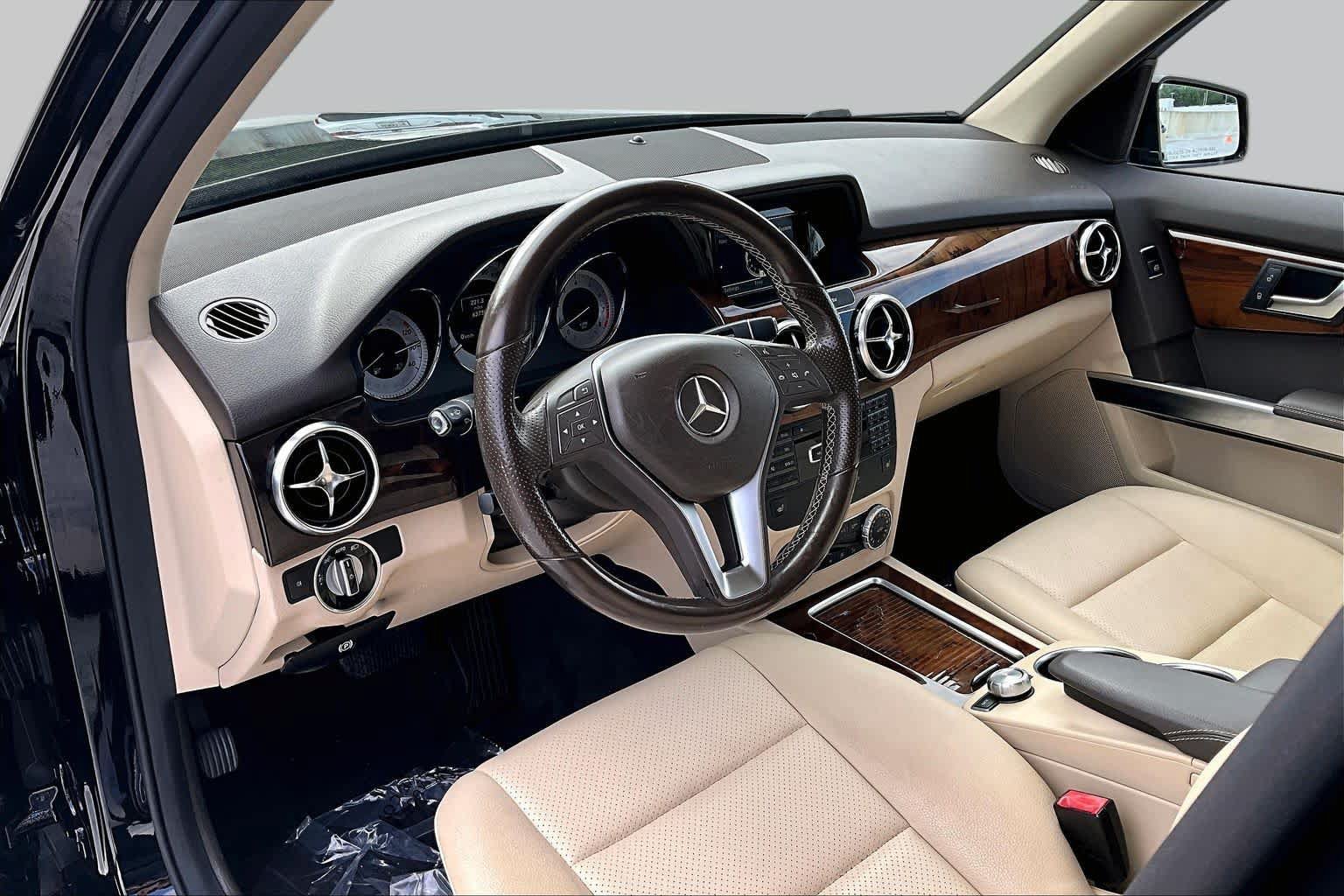 Used 2015 Mercedes-Benz GLK 350 4MATIC image 18