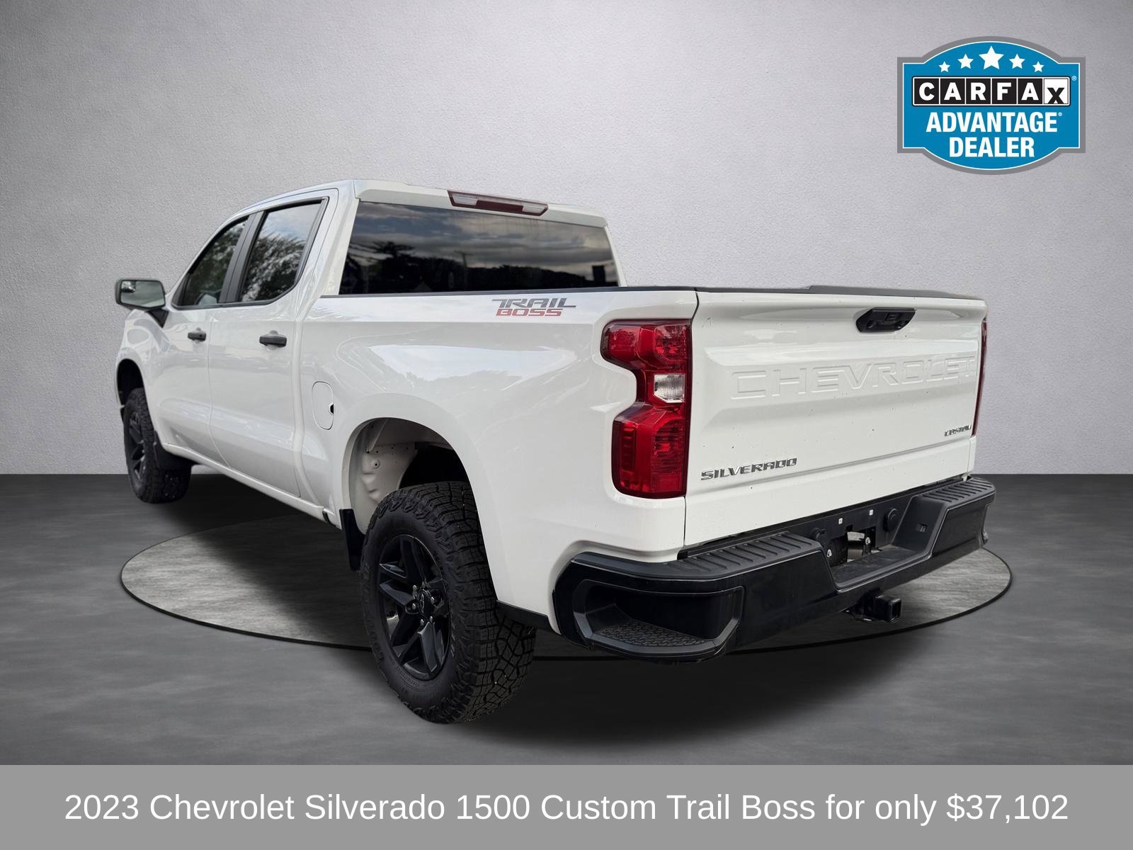 Used 2023 Chevrolet Silverado 1500 Custom Trail Boss AWD/4WD image 3