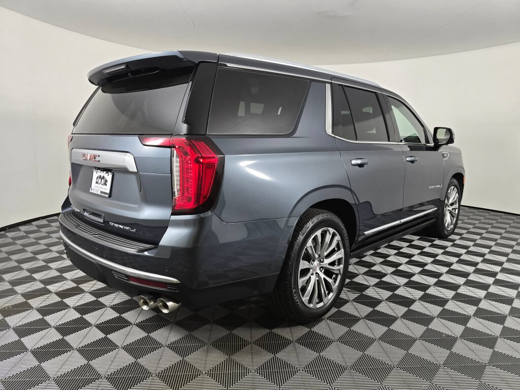 Used 2021 GMC Yukon Denali w/ Denali Ultimate Package AWD/4WD image 3