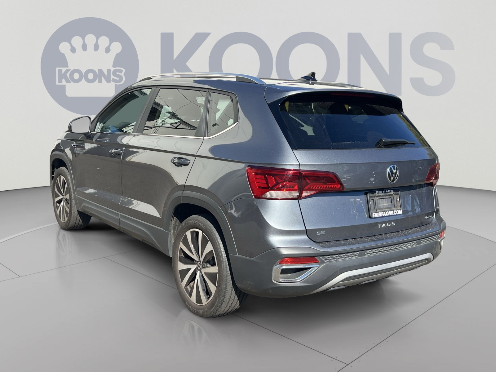 Used 2022 Volkswagen Taos SE AWD/4WD image 4