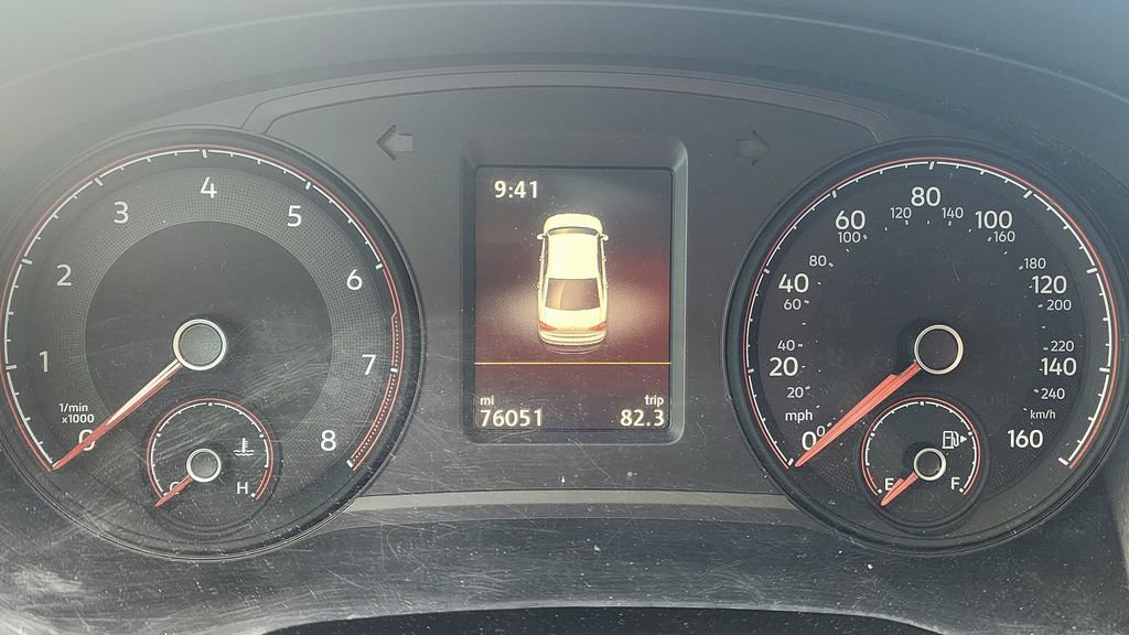 Used 2022 Volkswagen Passat 2.0T image 22