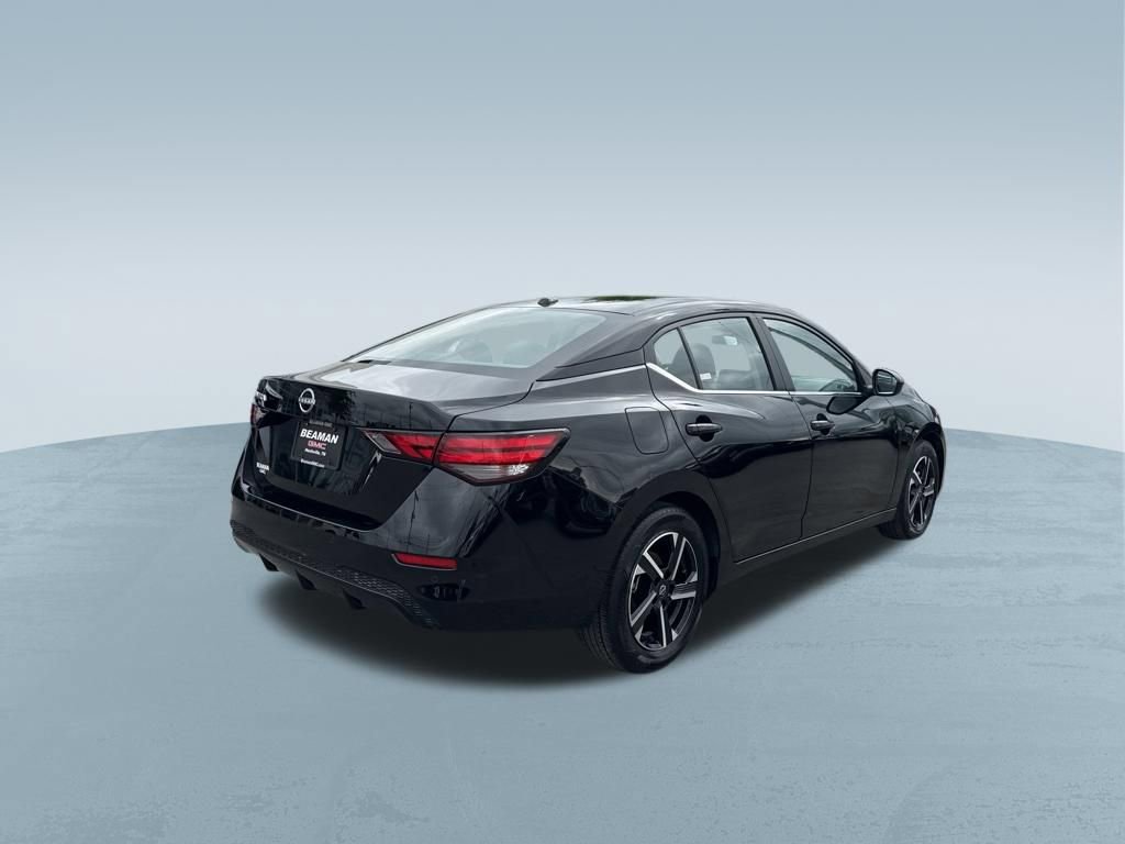 Used 2025 Nissan Sentra SV FWD image 8