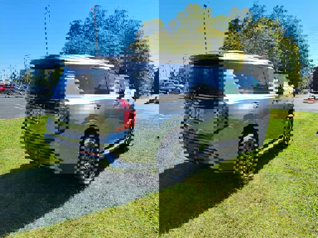 New 2026 Nissan Armada SV image 3