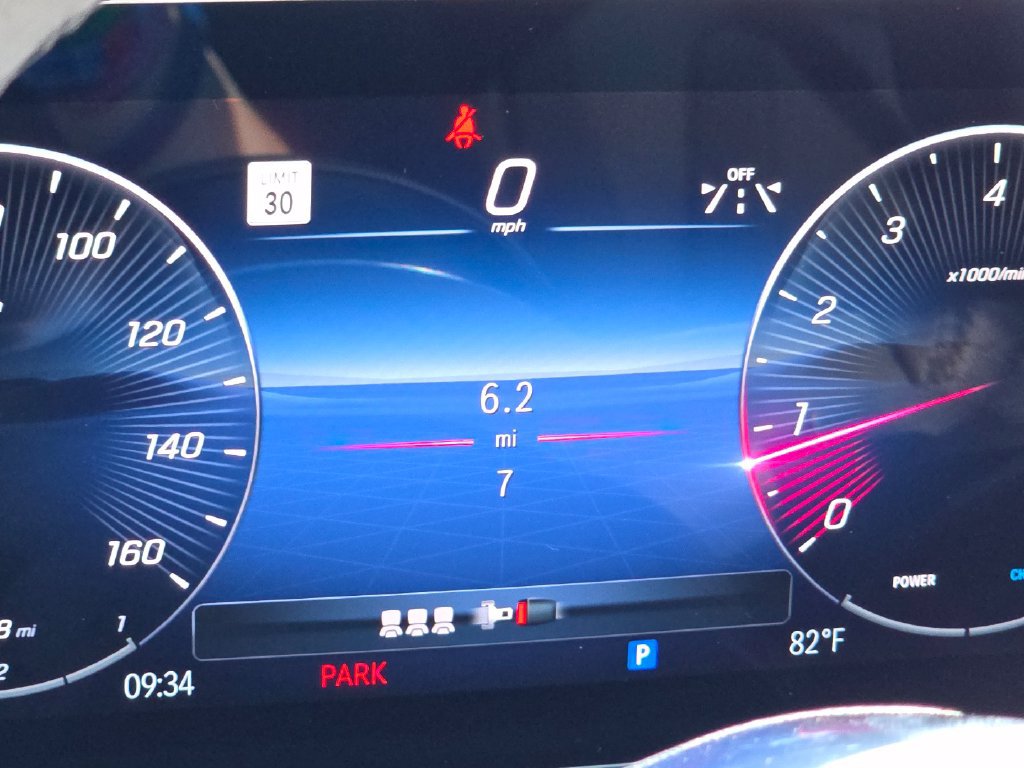 New 2026 Mercedes-Benz GLA 250 4MATIC image 29